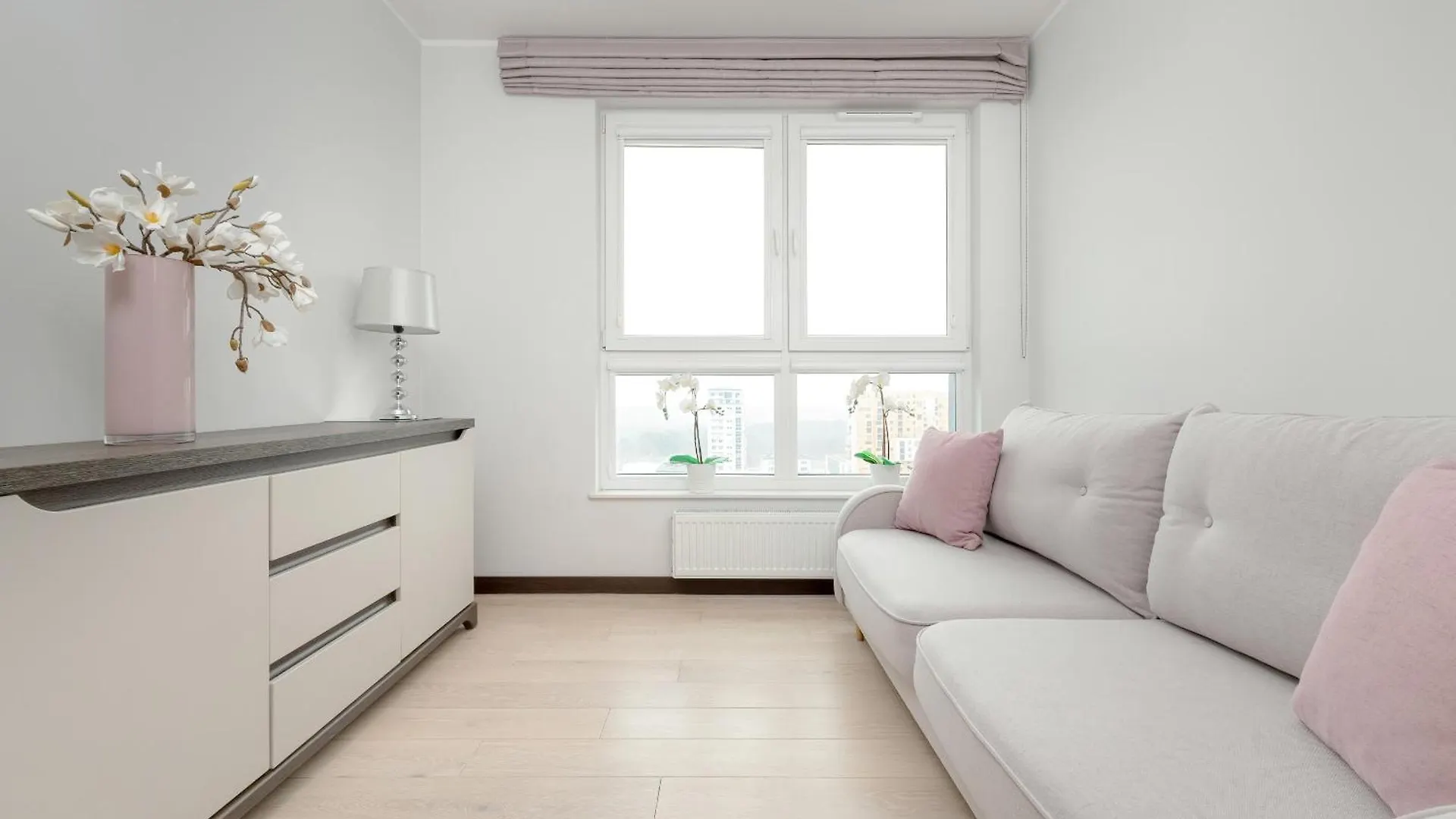 Spacious And Cozy Two Bedrooms Apartment By Rent Like Home Gdańsk